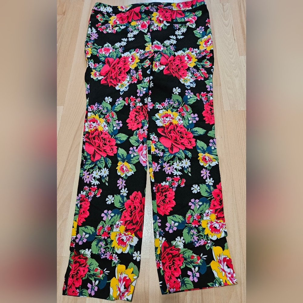 Jules & Leopold Crop Bottoms size small